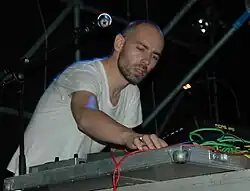 Description de cette image, également commentée ci-après