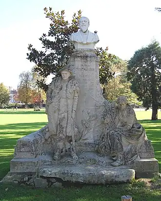 Monument à Jean Fernand-Lafargue, Jardin public de Bordeaux.