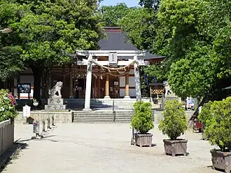 Description de l'image Yagi Shrine Torii.jpg.