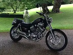 XV 535 à guidon plat (1995).