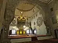 Mosquée Yıldırım Bayezid Ier : vue intérieure vers la qibla iwan