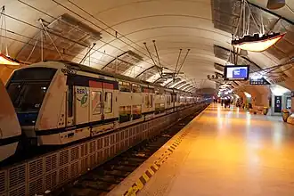 Une rame Z 22500 sur la voie 32.