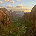 Point de vue depuis Angels Landing.