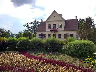 Description de cette image, également commentée ci-après