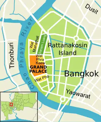 L'île Rattanakosin est situé à l'Ouest du Khlong Ong Ang et de Bang Lamphu.