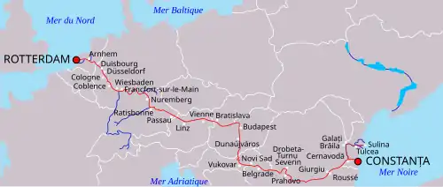 Le canal Rhin-Main-Danube permet depuis 1992 de relier le Rhin au Danube, connectant Rotterdam à Constanța sur la mer Noire.