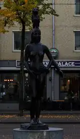 And Life Is Over There, 2017, Kalvermarkt&nbsp;(nl), La Haye.