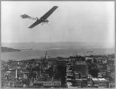 Survol de San Francisco en Californie en 1911.