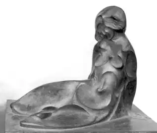 "Femme au repos en creux", bronze, 1922