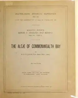 Couverture d'un recueil.